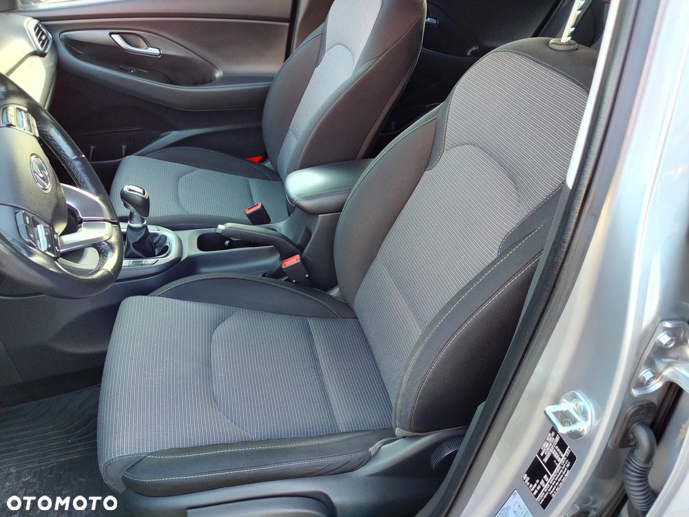 Hyundai i30 1.0 T-GDI Modern - 10