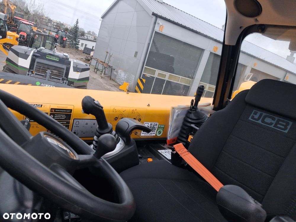 JCB ROTO 555P210R SV - 24