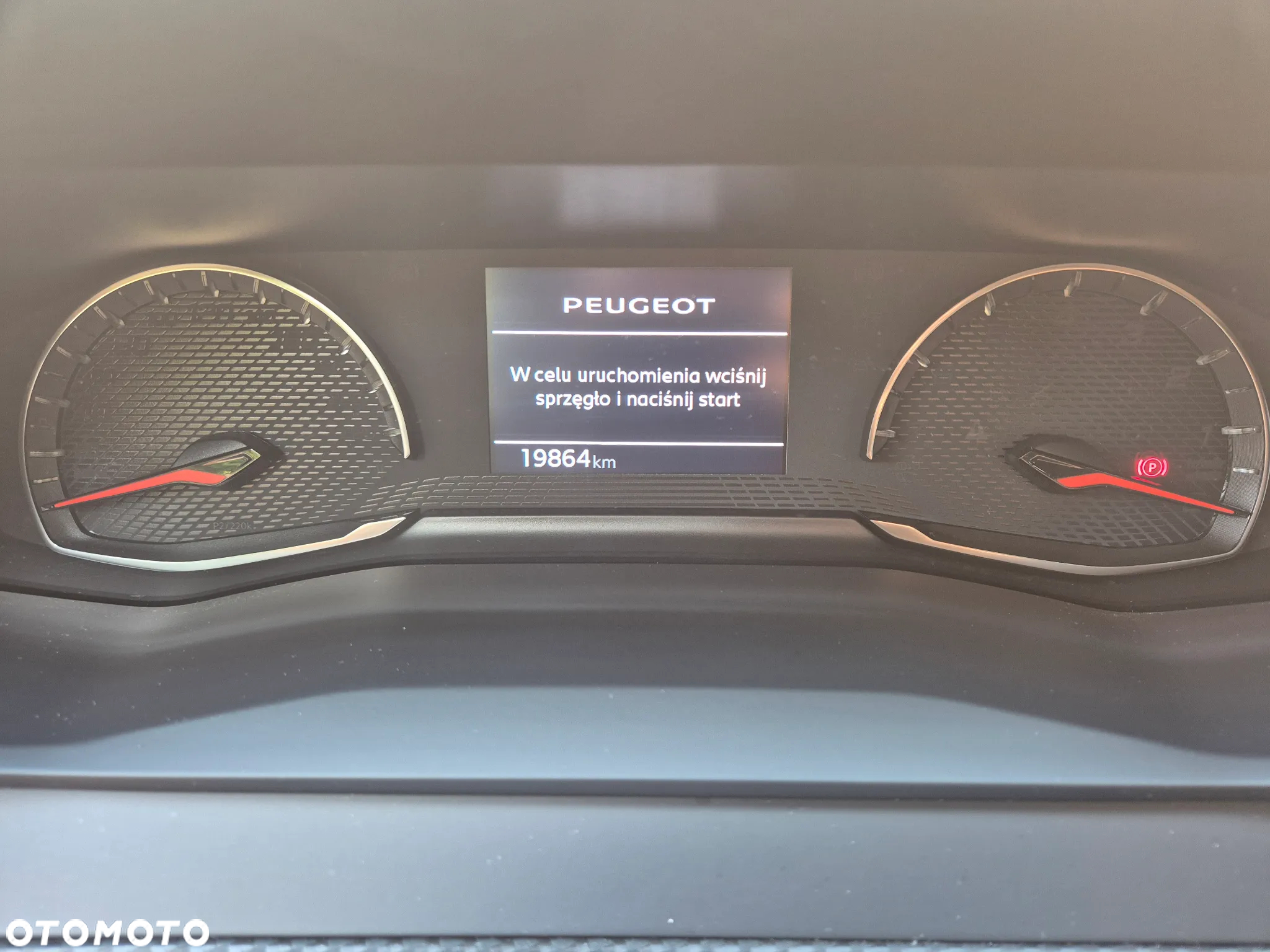 Peugeot 208 1.2 PureTech Allure S&S - 12