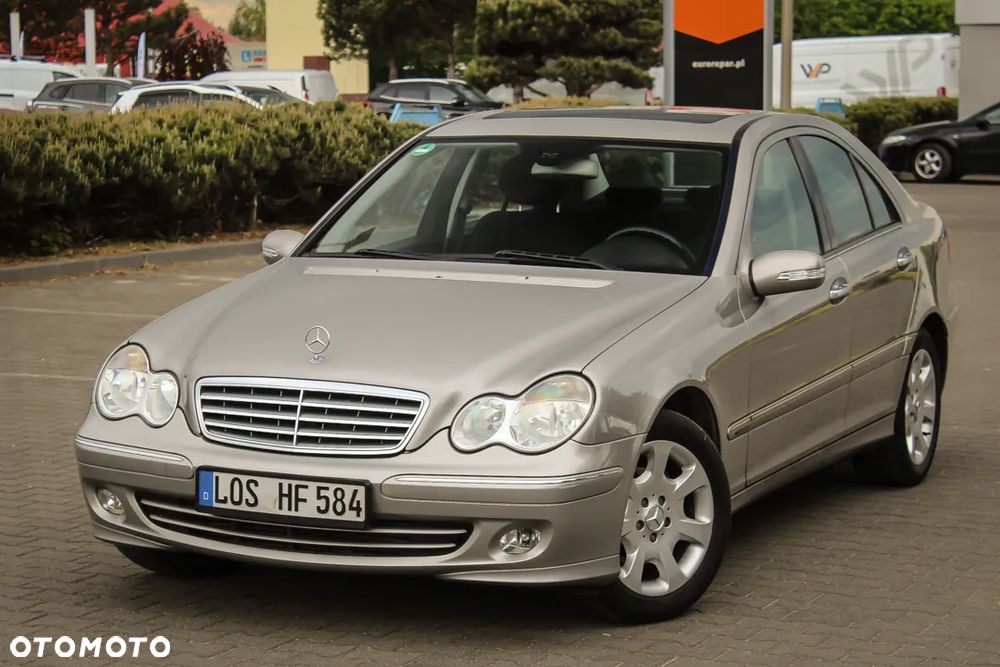 Mercedes-Benz Klasa C 180 Kompressor Automatik Elegance - 2