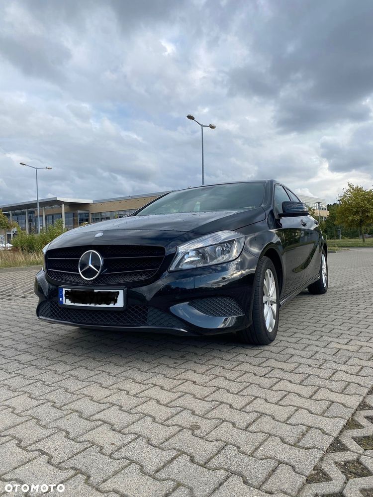 Mercedes-Benz Klasa A 180 (BlueEFFICIENCY) - 2