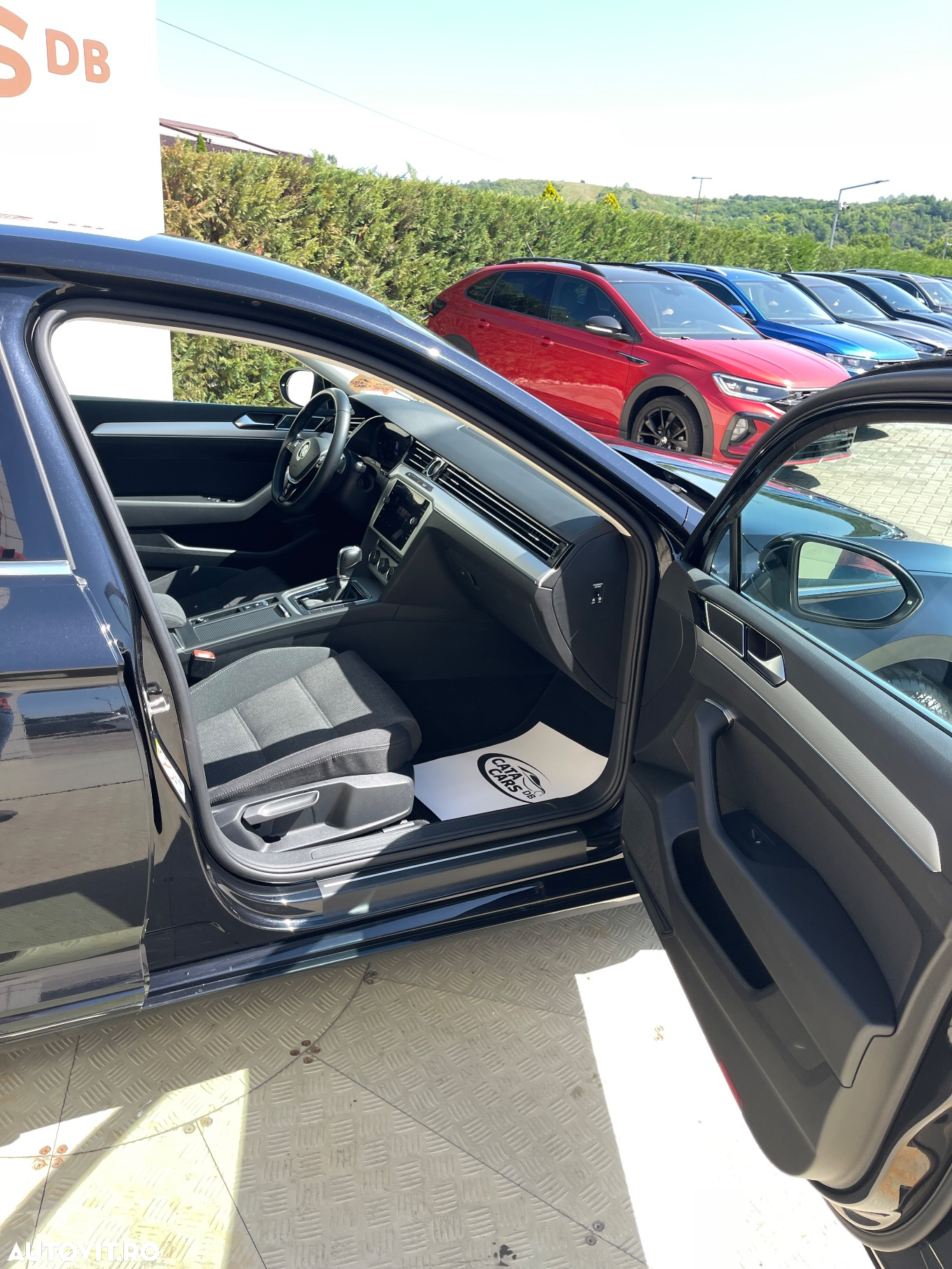 Volkswagen Passat - 21