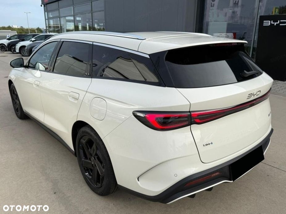 BYD Seal 6 - 7