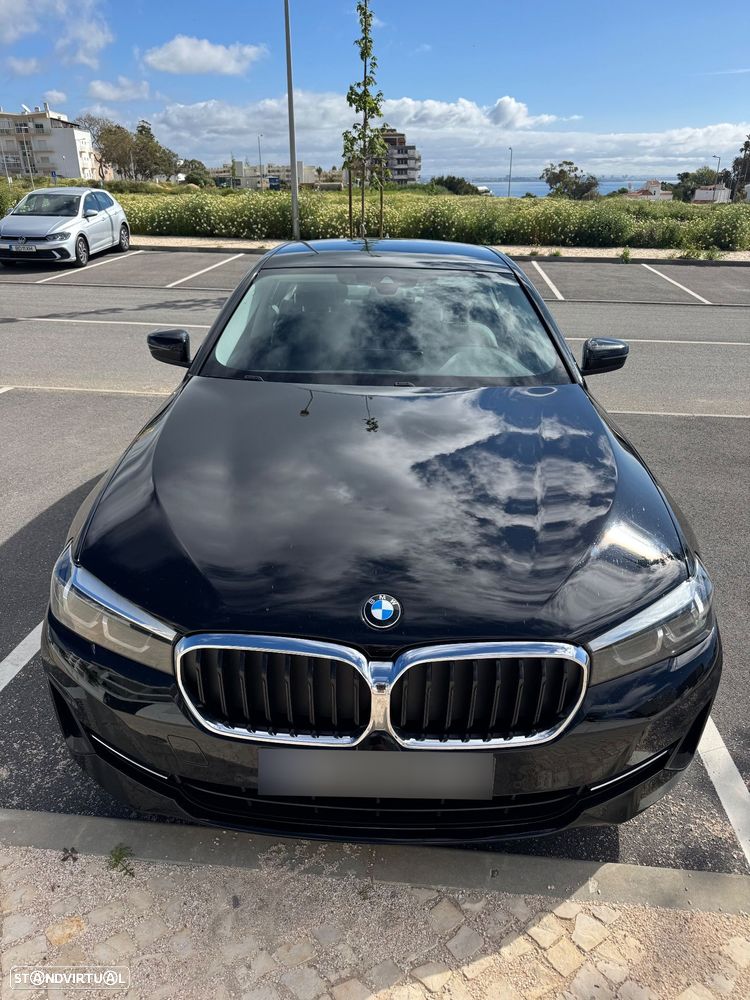 BMW 530 e Line Luxury - 2