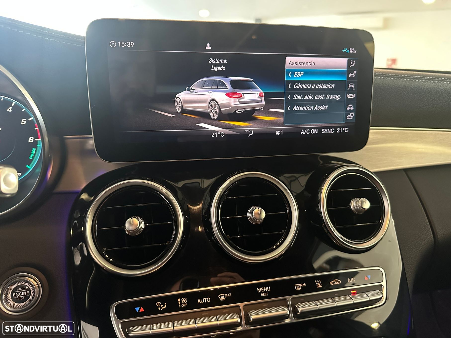Mercedes-Benz C 300 de AMG Line - 35