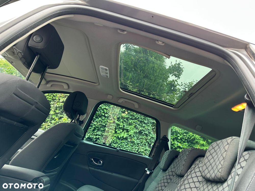 Renault Grand Scenic - 14