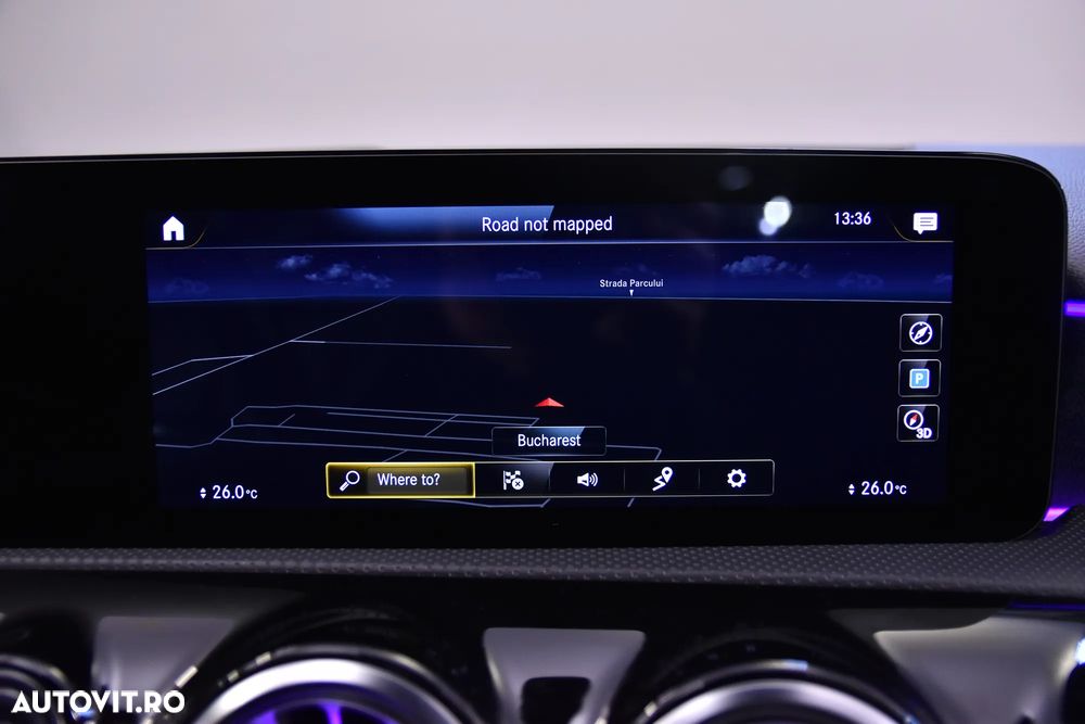 Mercedes-Benz A 200 Sedan 7G-DCT AMG Line - 25