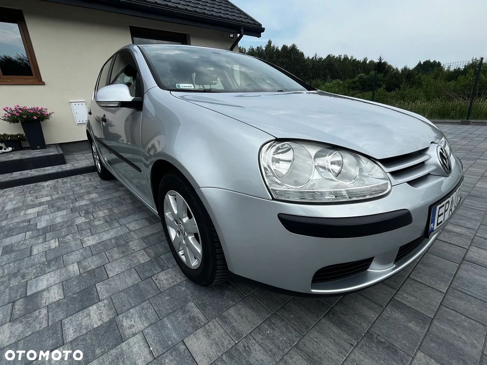 Volkswagen Golf 1.6 Comfortline - 16