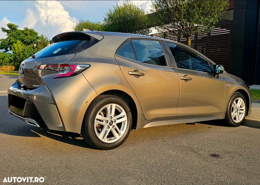 Toyota Corolla - 22