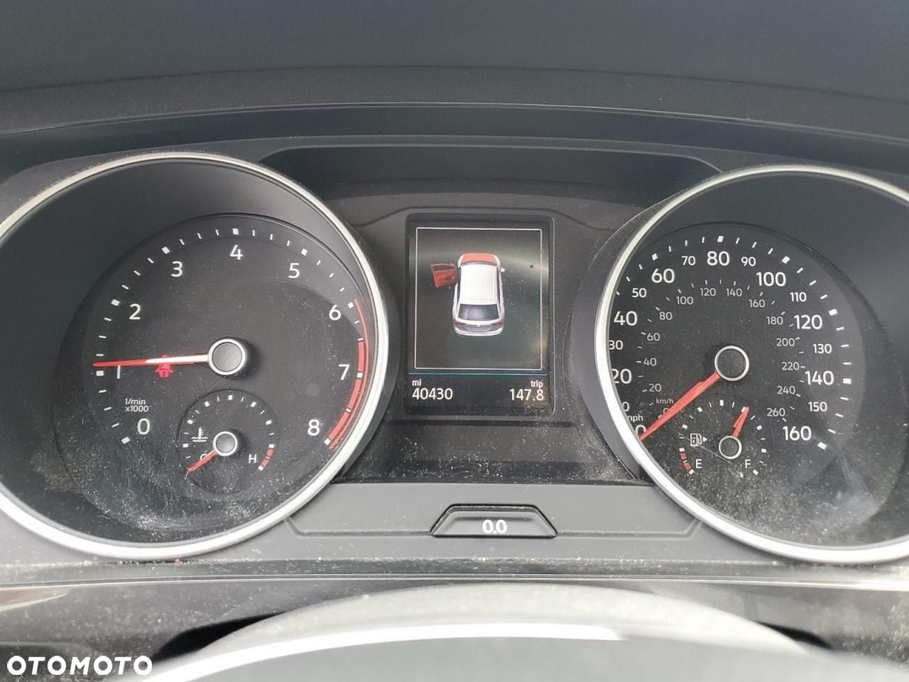 Volkswagen Tiguan - 11