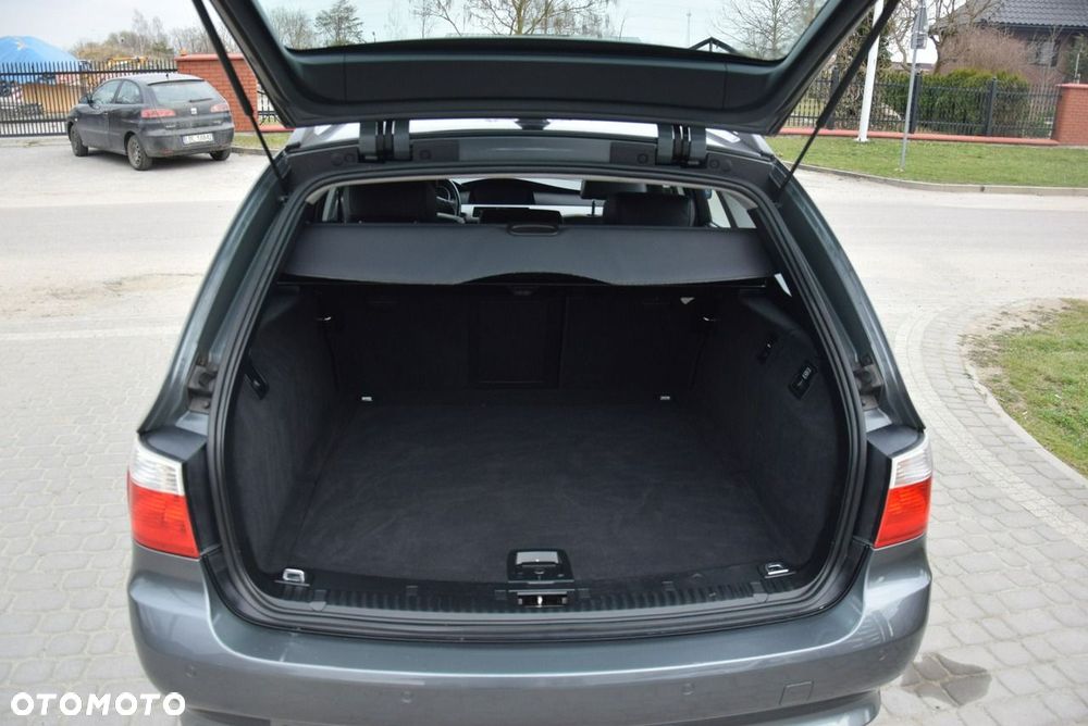 BMW Seria 5 - 13