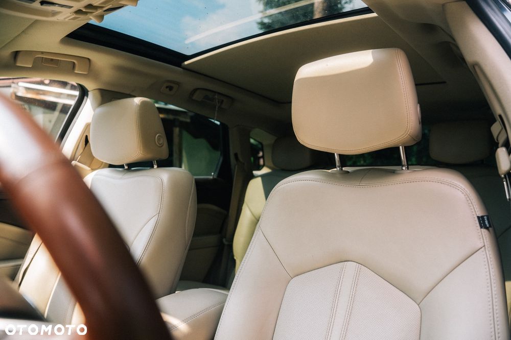 Cadillac SRX 3.6 V6 AWD Premium - 35