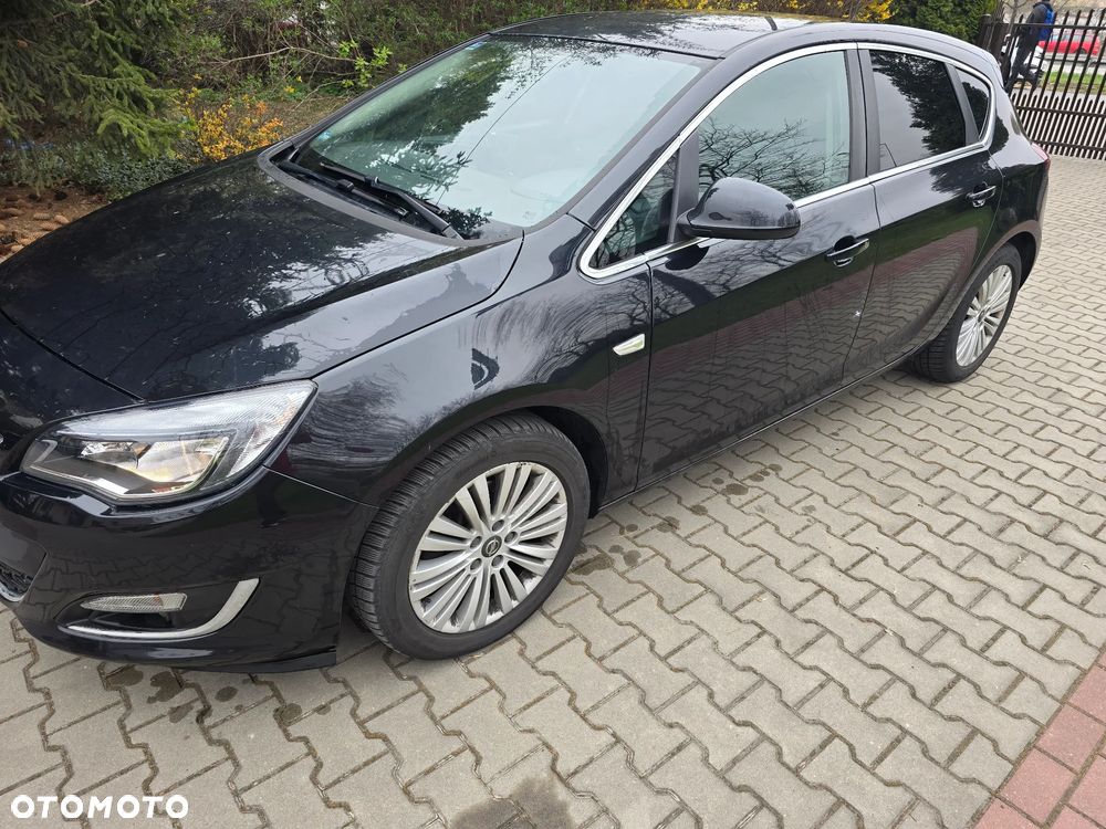 Opel Astra 2.0 CDTI Enjoy - 11