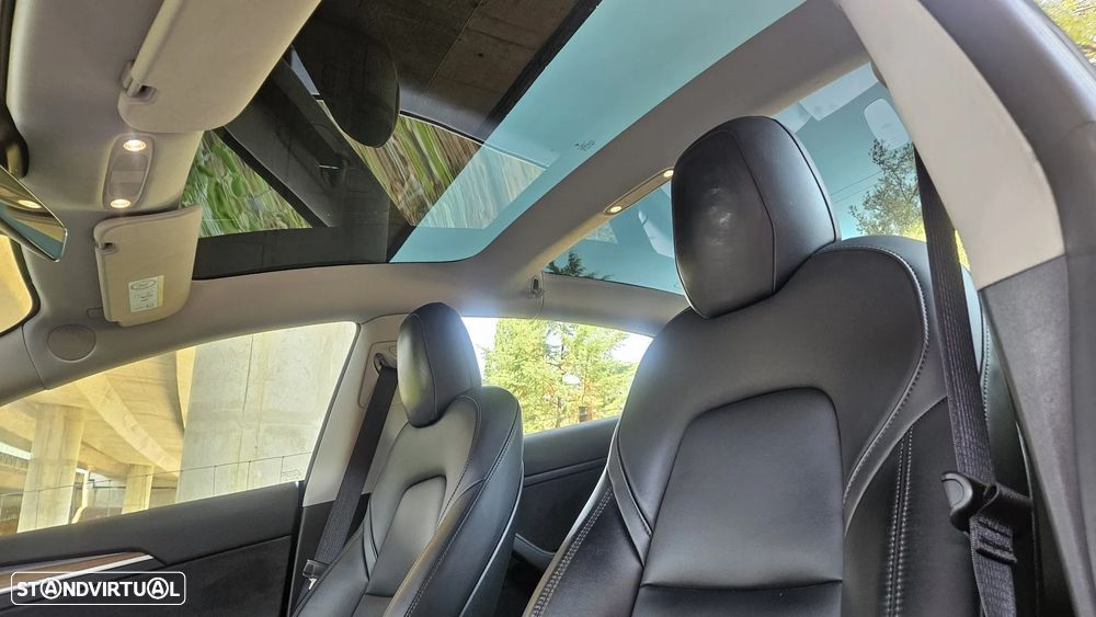 Tesla Model 3 Standard Range Plus RWD - 14