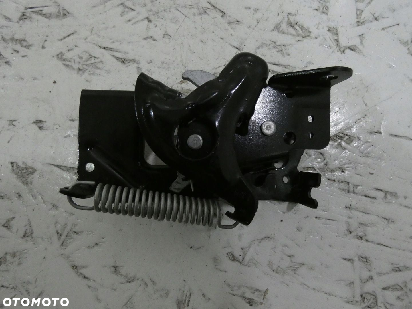 BMW 1 F20 3 F30 zamek maski prawy 7242549 - 2