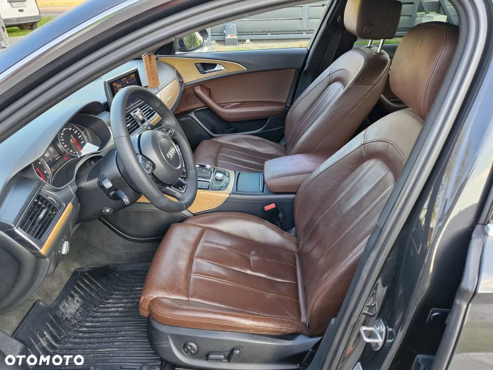 Audi A6 - 12