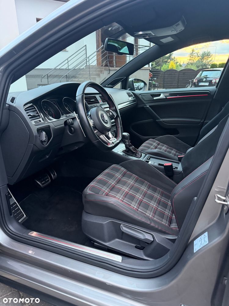 Volkswagen Golf 2.0 TSI BMT GTI Performance DSG - 16