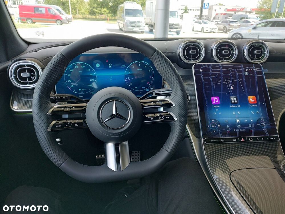 Mercedes-Benz GLC - 9