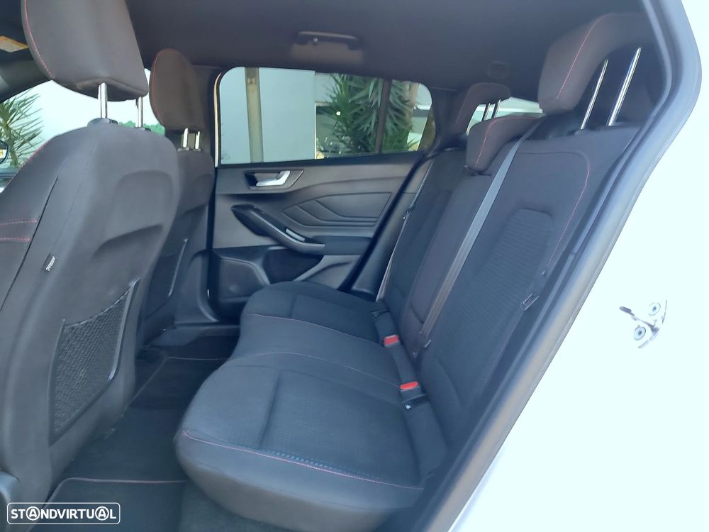 Ford Focus SW 1.0 EcoBoost MHEV ST-Line X Aut. - 8