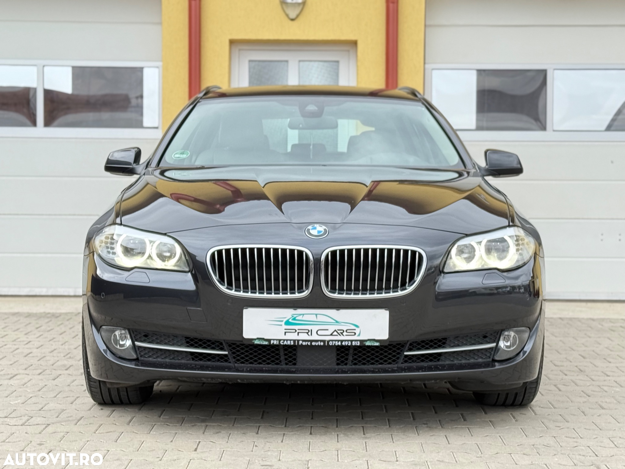BMW Seria 5 520d Touring Aut. - 34