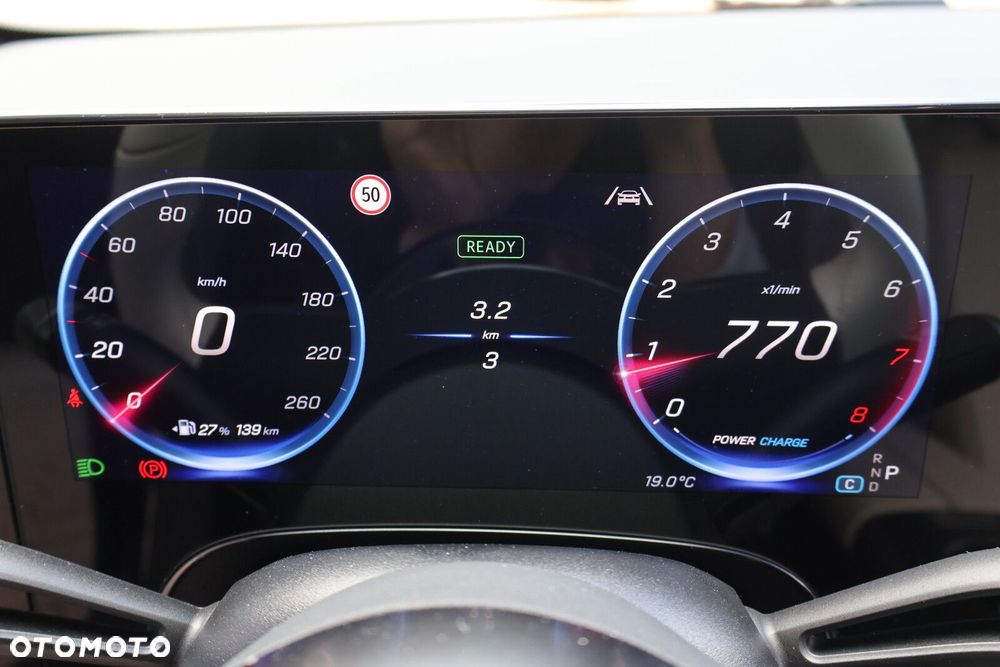 Mercedes-Benz CLA - 15