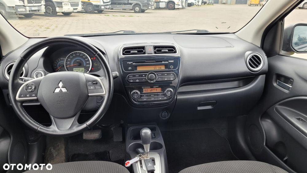 Mitsubishi Space Star 1.2 Intense CVT - 33
