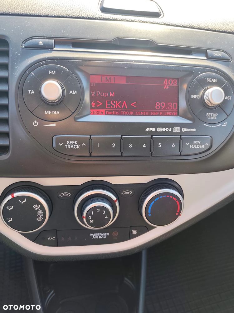 Kia Picanto 1.0 Dream Team Edition - 22