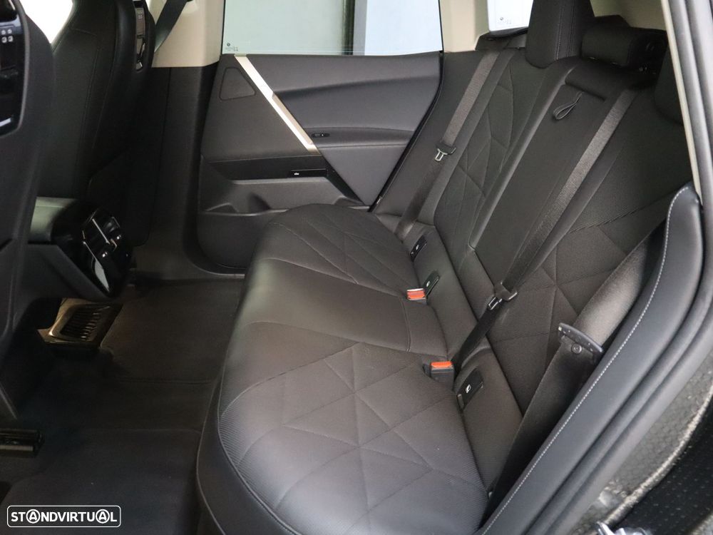 BMW iX xDrive 40 - 11