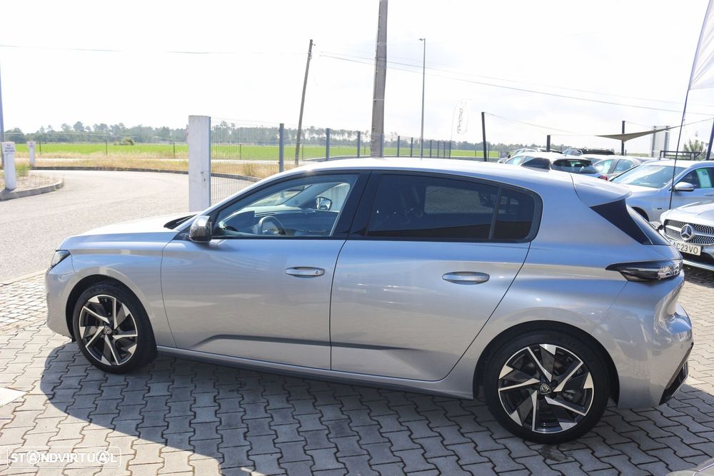 Peugeot 308 1.2 PureTech Allure EAT8 - 18
