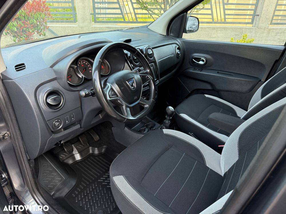 Dacia Lodgy 1.5 dCi Stepway - 14