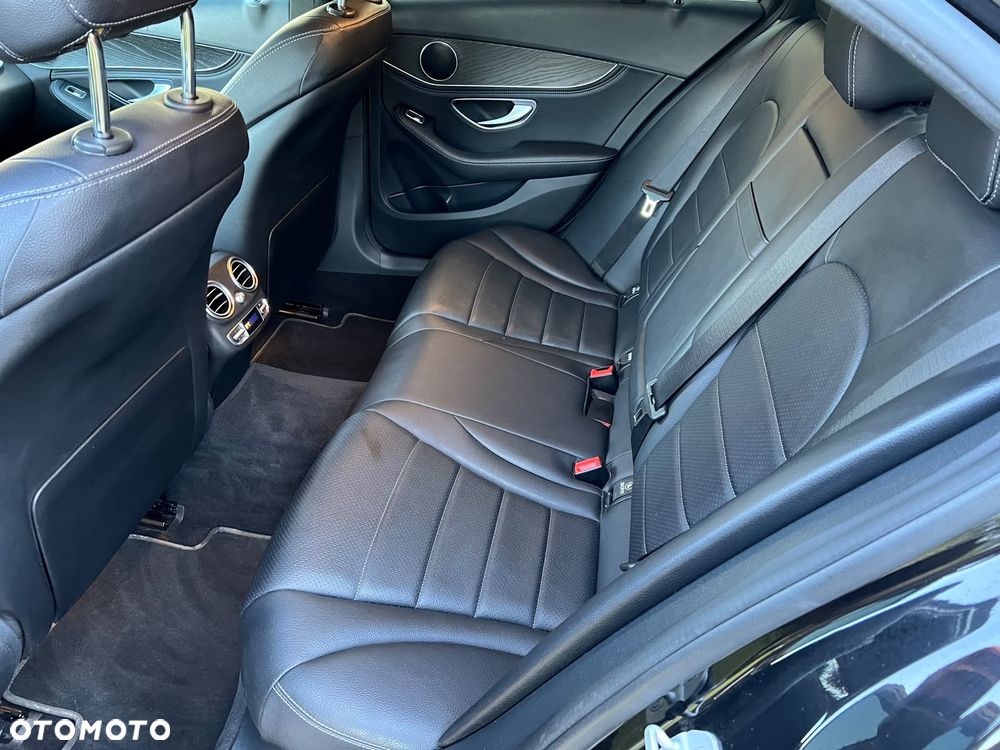 Mercedes-Benz Klasa C 220 (BlueTEC) d 7G-TRONIC Exclusive - 35