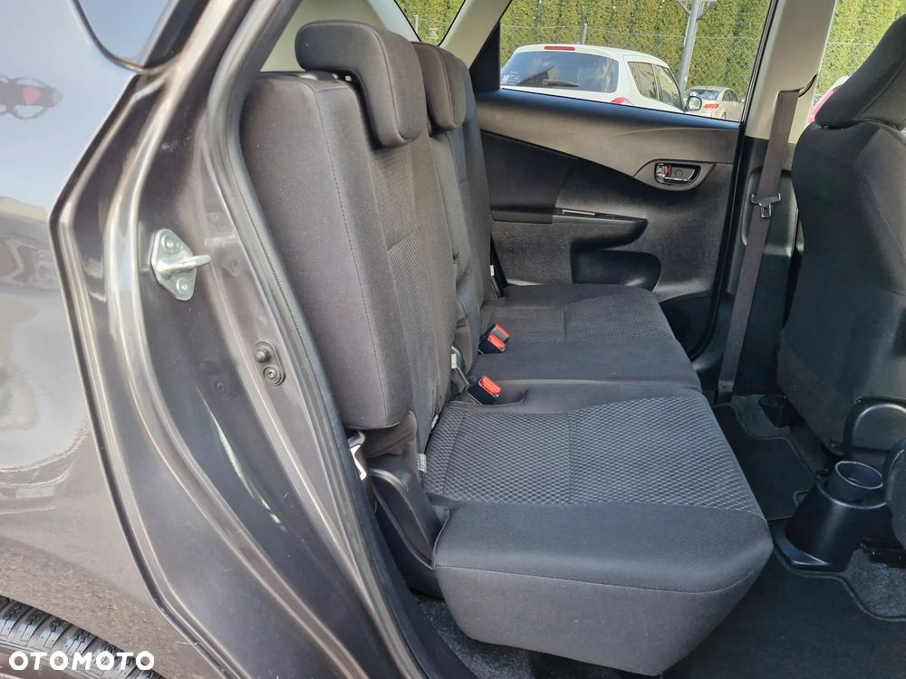 Toyota Verso S 1.33 Premium - 18