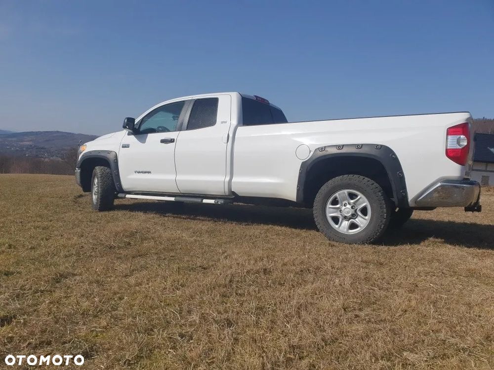 Toyota Tundra 5.7 4x4 Double Cab LB SR5 - 13