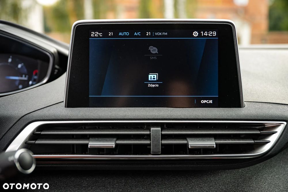 Peugeot 3008 BlueHDi 130 Stop & Start Allure - 19