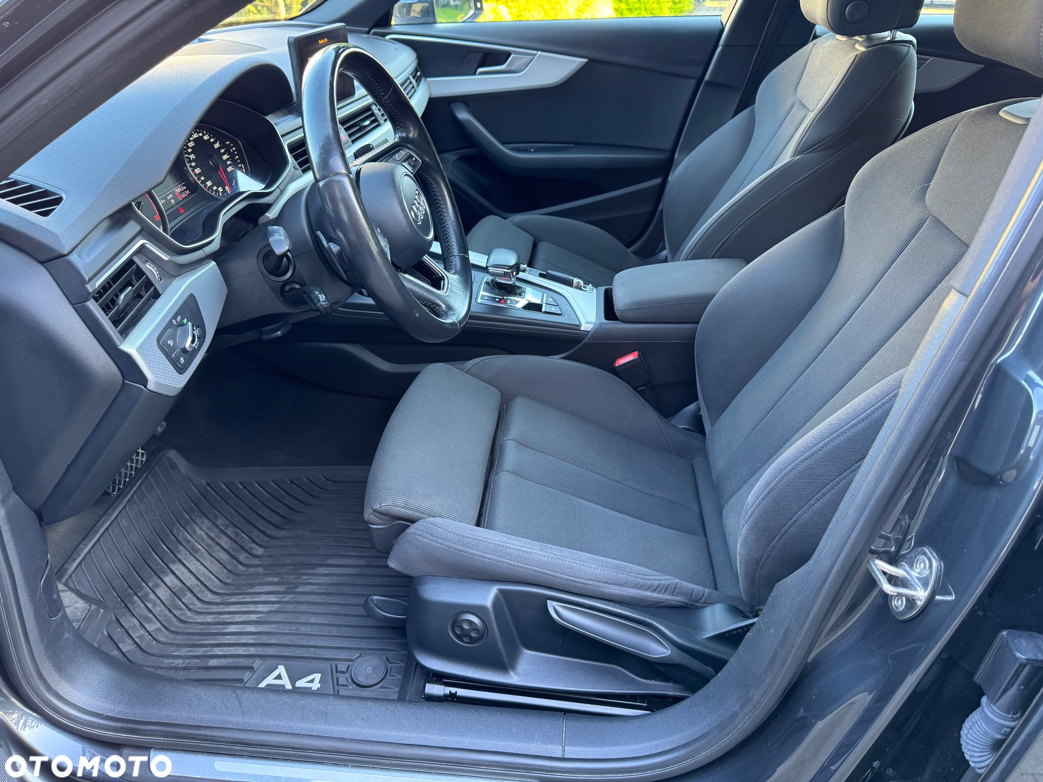Audi A4 2.0 TDI Quattro S tronic - 14