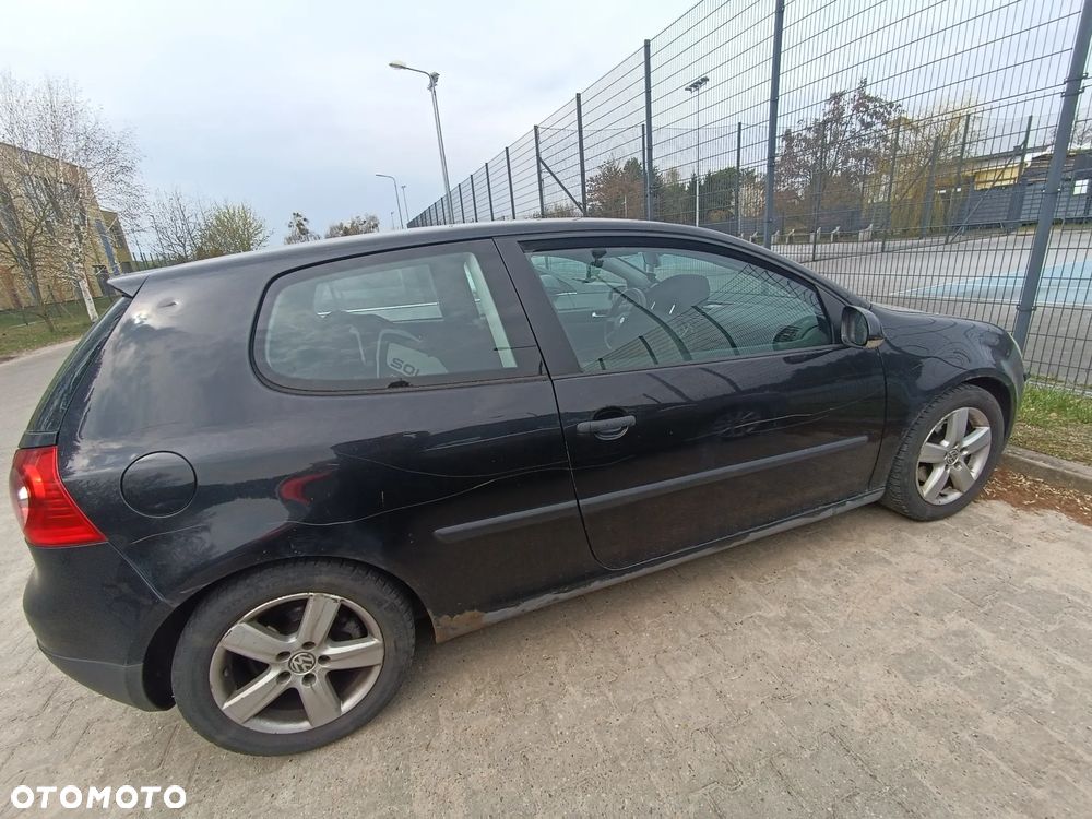 Volkswagen Golf 1.9 TDI Edition - 2