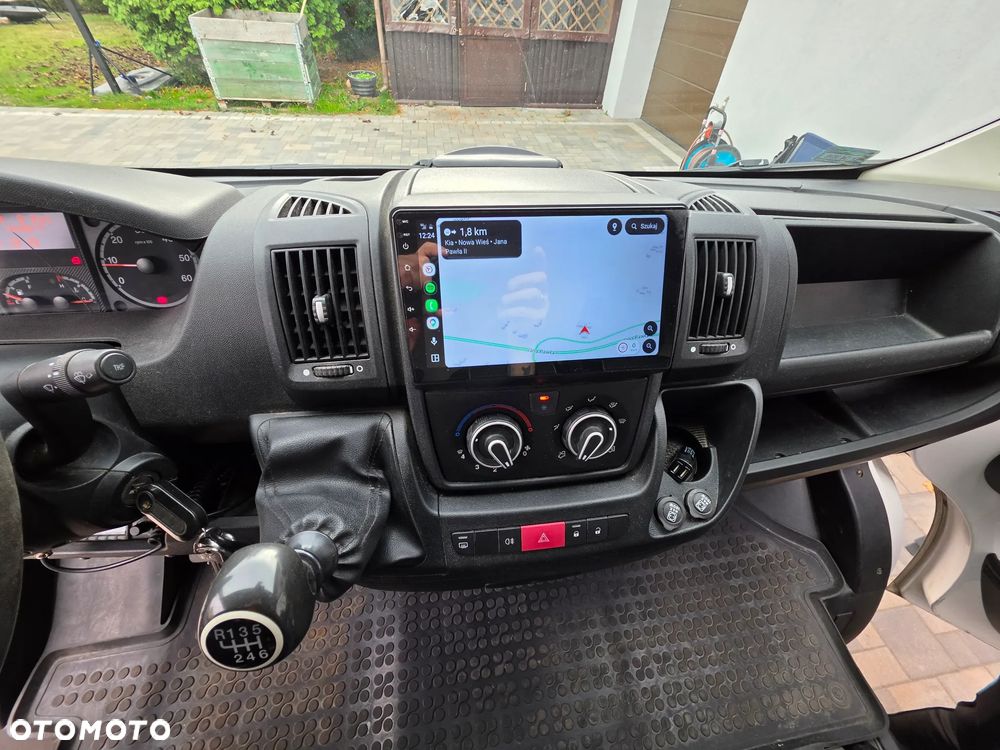 Peugeot Boxer 2.2 HDI L2H2  NOWY SILNIK, KLIMA, ZABUDOWA WARSZTATOWA - 16