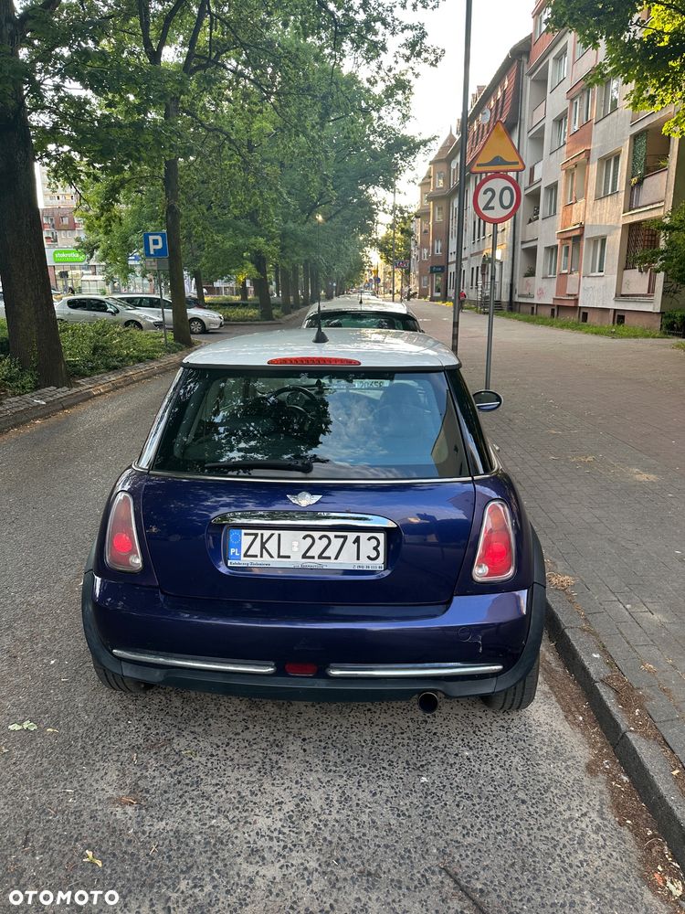 MINI Cooper Standard - 5