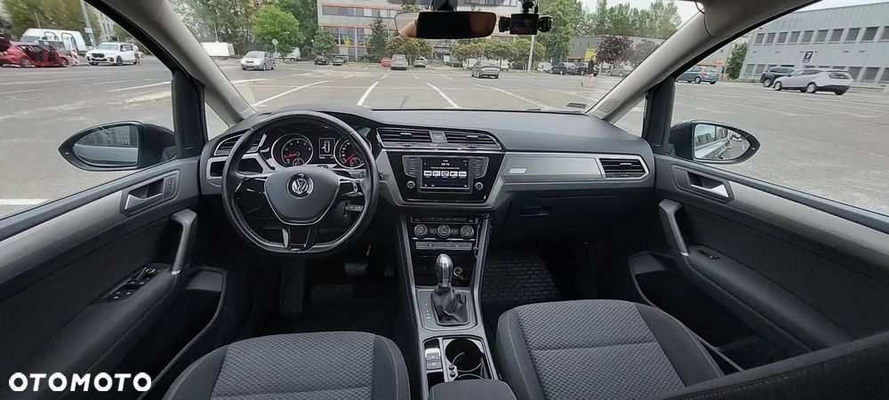 Volkswagen Touran 1.4 TSI BMT Comfortline DSG - 14