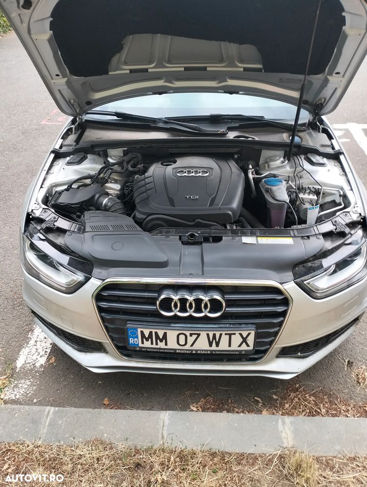 Audi A4 Limuzina 2.0 TDI DPF clean S line Sportpaket - 6