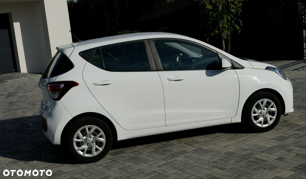 Hyundai i10 - 15