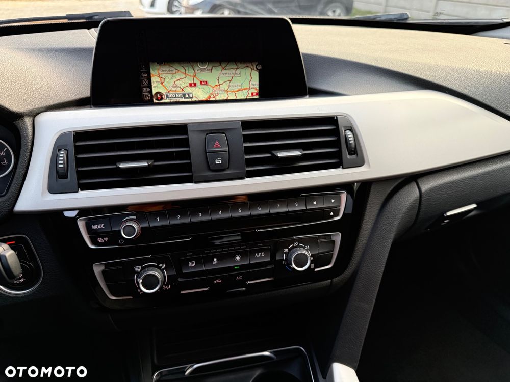 BMW Seria 3 316d - 13