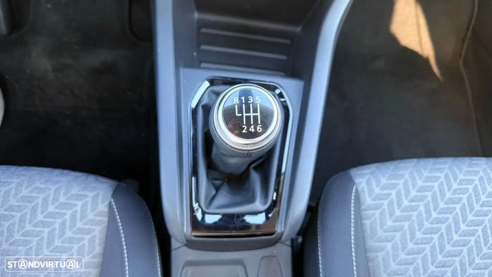 Renault Clio 1.0 TCe Evolution Bi-Fuel - 17