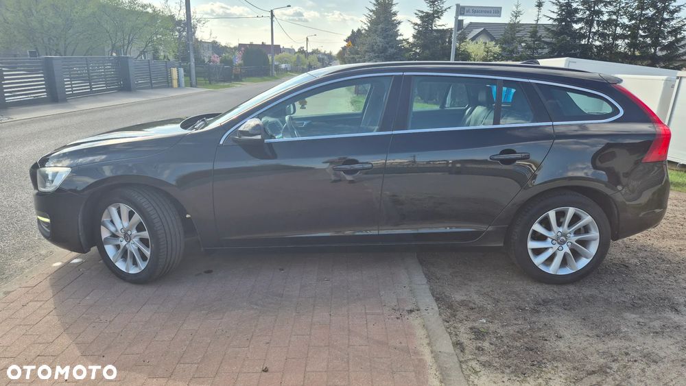 Volvo V60 D2 - 8
