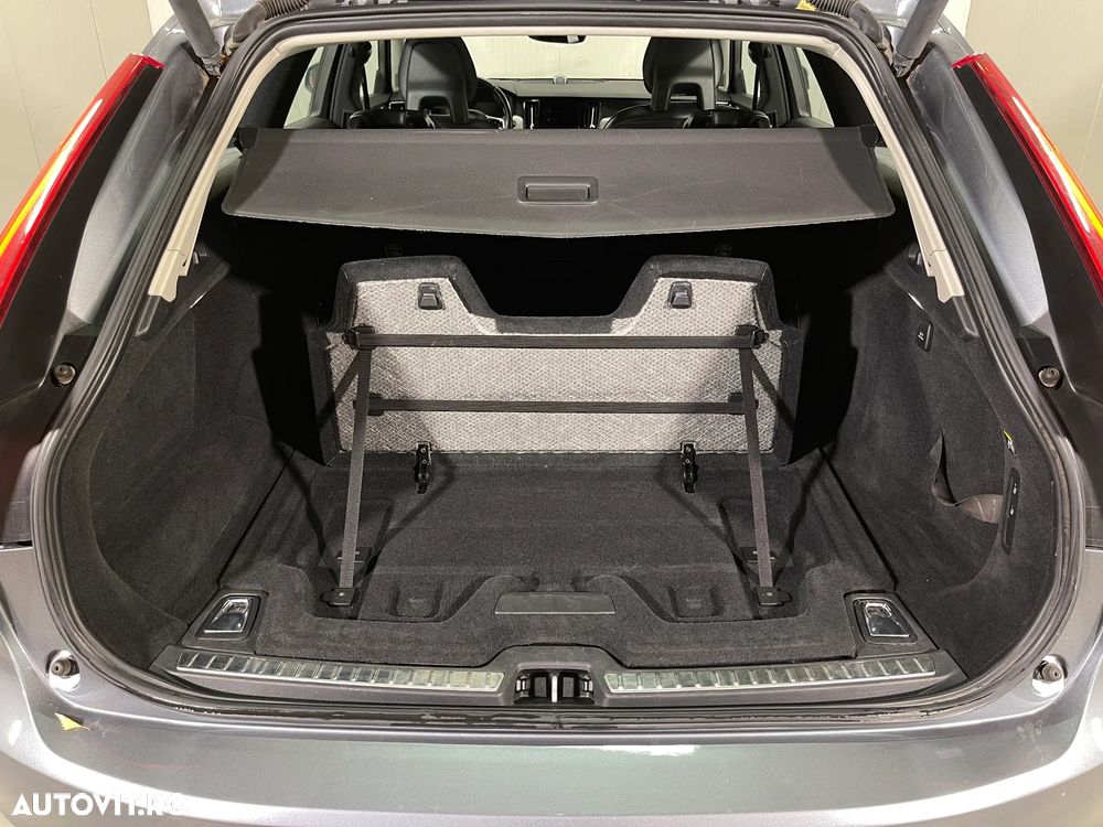 Volvo V90 D5 AWD Inscription - 15