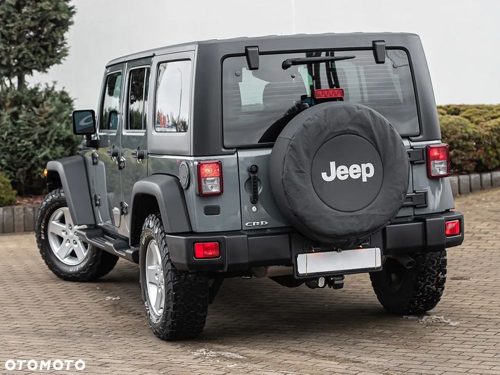 Jeep Wrangler - 8
