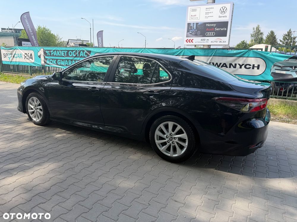 Toyota Camry 2.5 Hybrid Comfort CVT - 11