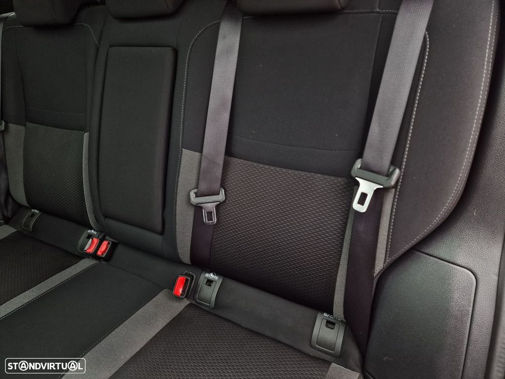 Nissan Qashqai 1.5 dCi N-Connecta DCT - 14