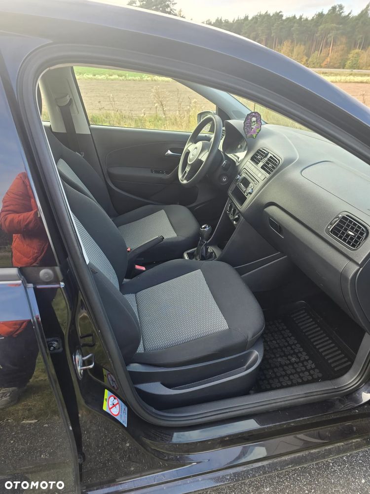 Volkswagen Polo - 8