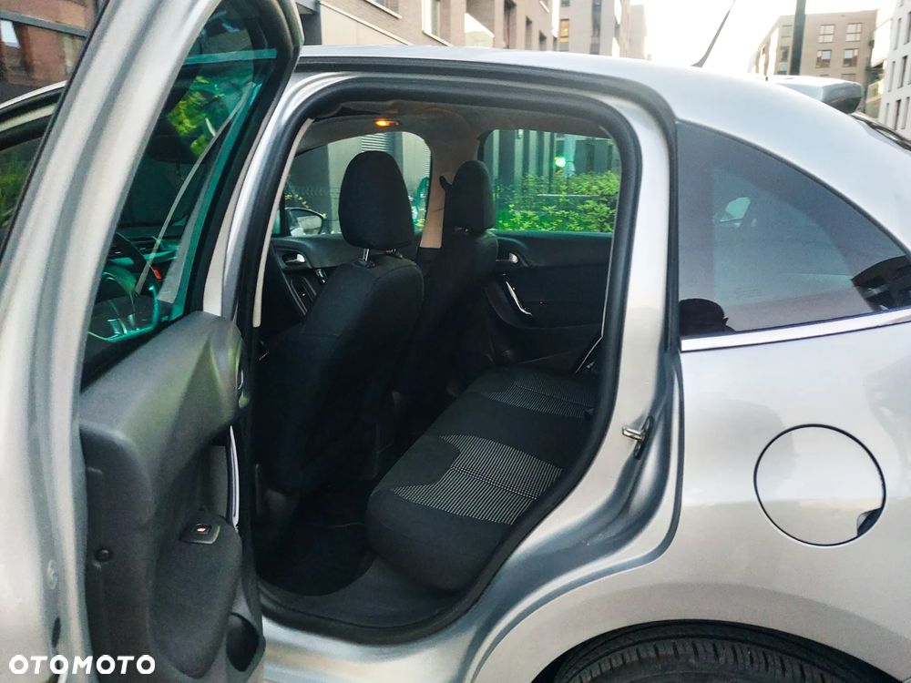 Citroën C3 1.2 PureTech Exclusive ETG - 26